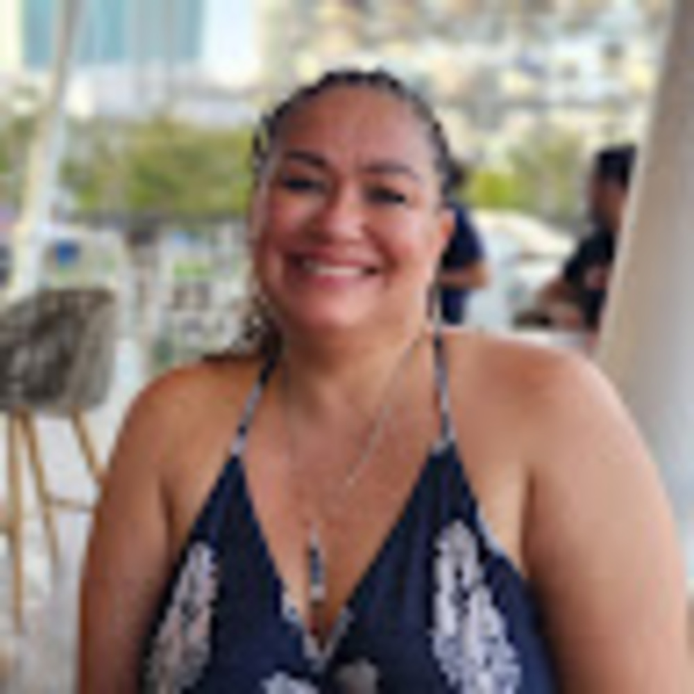 Meet your Posher, Sharon